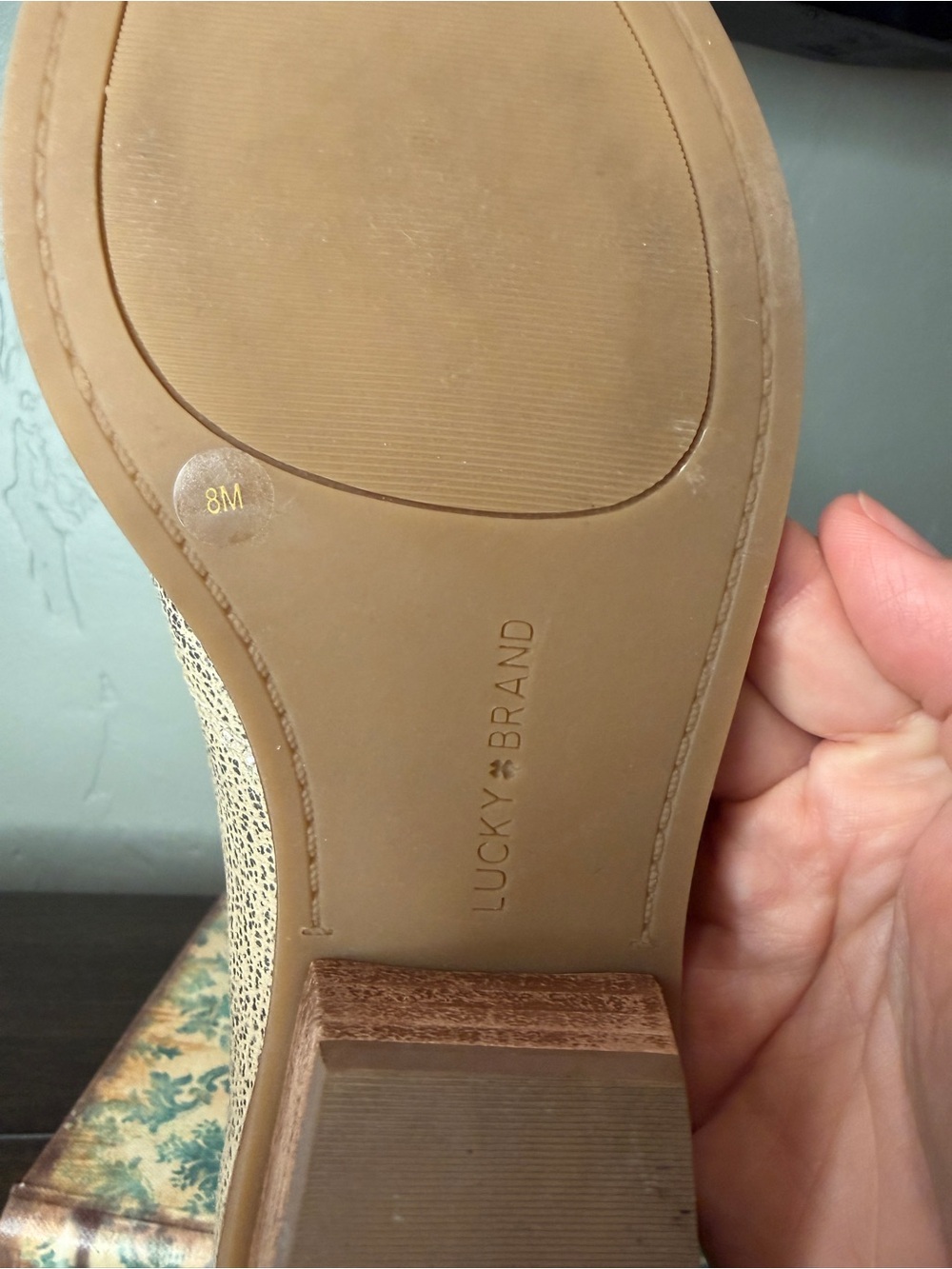 Lucky Brand Shimmery Beige Open-Toe D’Orsay Slip-On Sandals - Picture 4 of 6